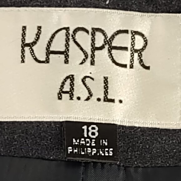 Kasper ASL Women's Charcoal Leading to Black Three Button Blazer Size 18 - Picture 11 of 12